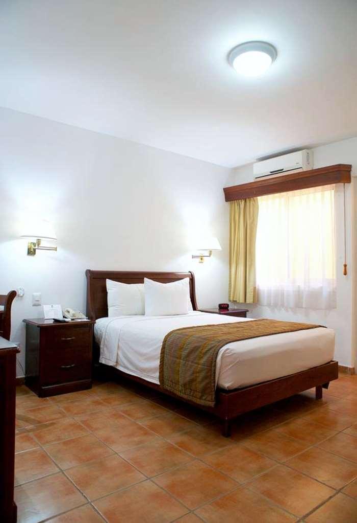 Best Western Saltillo Bilik gambar